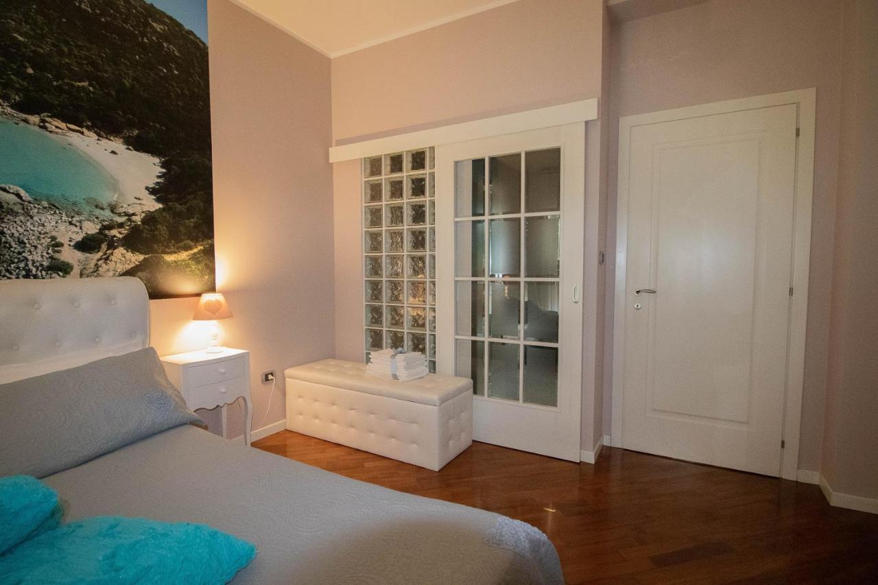 La Casa Di Adele Cagliari B&B Exterior photo